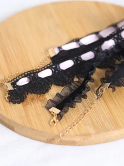 Accessoires gothiques Lolita ras du cou en dentelle à volants noirs et perles colorées