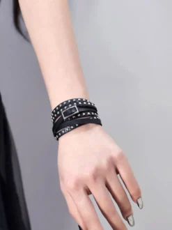 Accessoires Lolita Gothiques Rivets Noirs Accessoire en Cuir PU Divers
