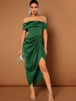 Avec robe de cocktail mode courte col bateau court
