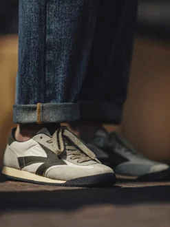 Baskets confortables à bout rond pour hommes chaussures de sport