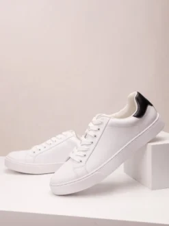 Baskets confortables en cuir PU pour hommes chaussures de sport à bout rond