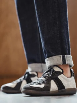 Baskets confortables en cuir PU pour hommes chaussures de sport à bout rond