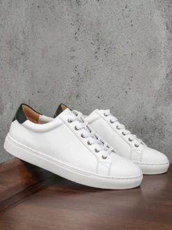 Baskets confortables à lacets en cuir de vache pour hommes bout rond