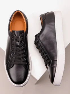Baskets à lacets et bout rond pour homme chaussures de randonnée plates