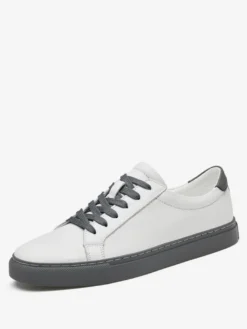 Baskets pour hommes Chaussures de sport à bout rond en cuir à la mode