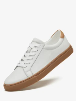 Baskets pour hommes Chaussures de sport à bout rond en cuir à la mode
