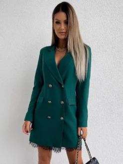 Blazer Court Femme avec Manches Longues à Col Revers Coupe Cintrée avec Boutons Unicolore