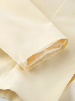 Blazer court jaune beurre pour femme - Veste élégante à boucle sur le devant et col rond - Coupe ajustée - Tenues pour un rendez-vous galant 2026