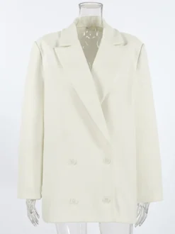 Blazer crème à revers cranté pour femme - Veste oversize à simple boutonnage - Tenue printanière décontractée et minimaliste idéale pour la ville (collection printemps 2026)