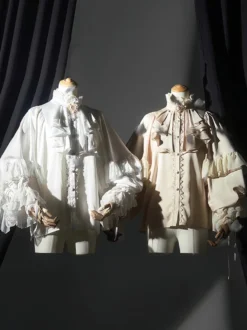 Blouses Gothiques Lolita Haut Lolita Manches Longues Blanches Chemise Lolita à Volants