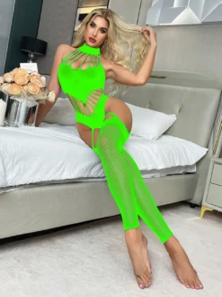 Body en résille à col montant décolleté ajouré bretelles fines bas longs lingerie en maille.