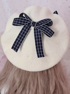 Bonnet Lolita en Laine Fleurie Lolita Doux Déguisements Halloween