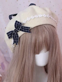 Bonnet Lolita en Laine Fleurie Lolita Doux Déguisements Halloween