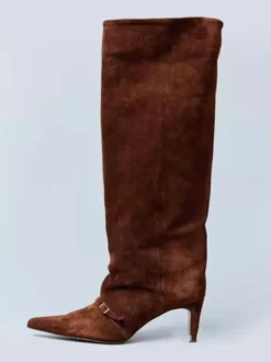 Bottes hautes en daim à bout pointu et boucle à talon moyen