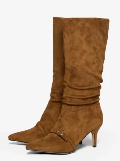 Bottes hautes en daim à bout pointu et boucle à talon moyen