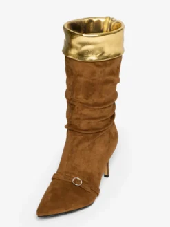 Bottes hautes en daim à bout pointu et boucle à talon moyen