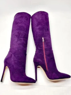 Bottes hautes en daim à bout pointu et à talons hauts avec fermeture éclair