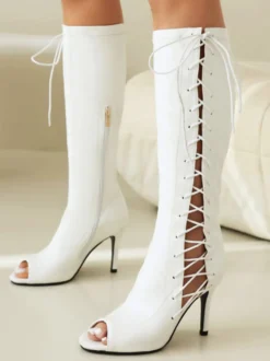 Bottes hautes noires à bout ouvert et lacets à talons hauts