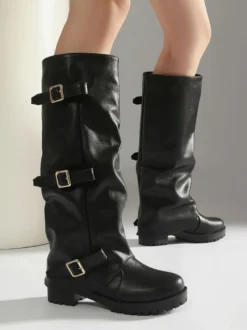 Bottes hautes noires pour femmes bout rond détails en boucle plates