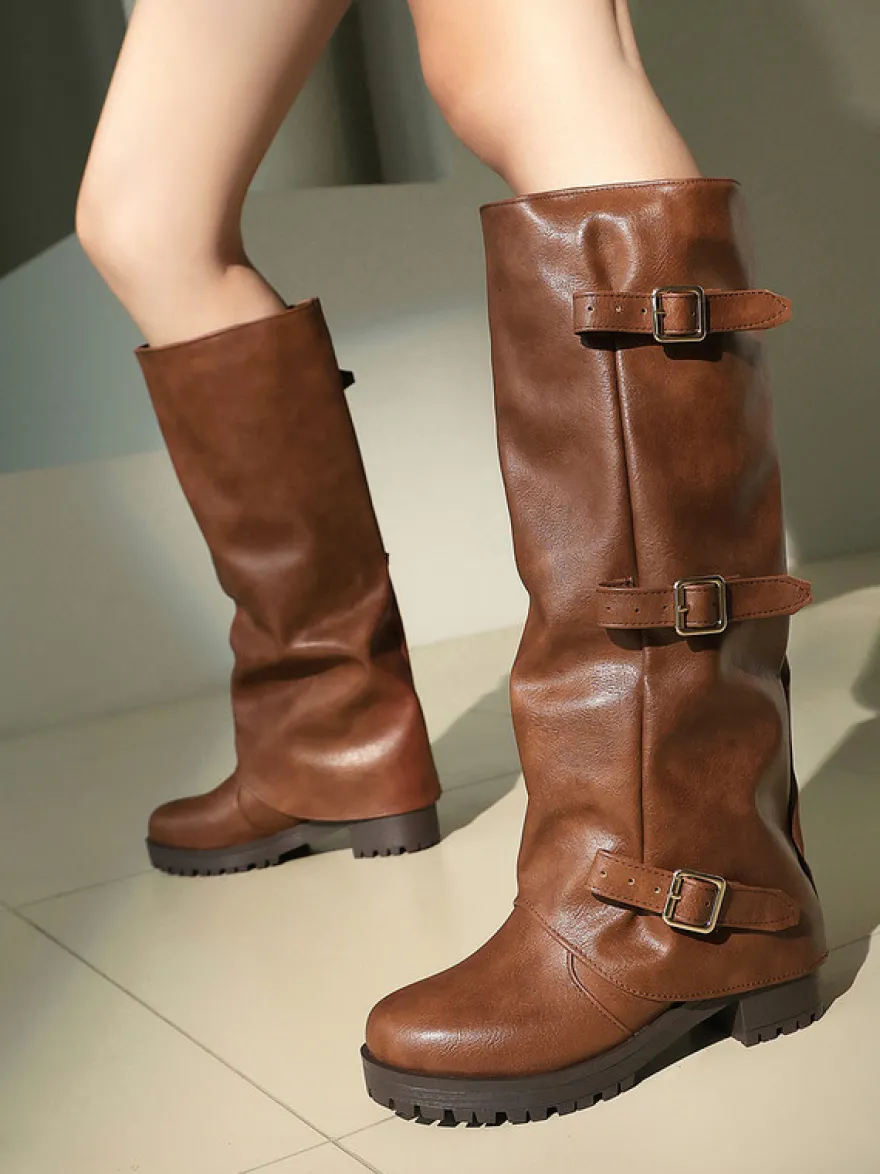 Bottes hautes noires pour femmes bout rond détails en boucle plates