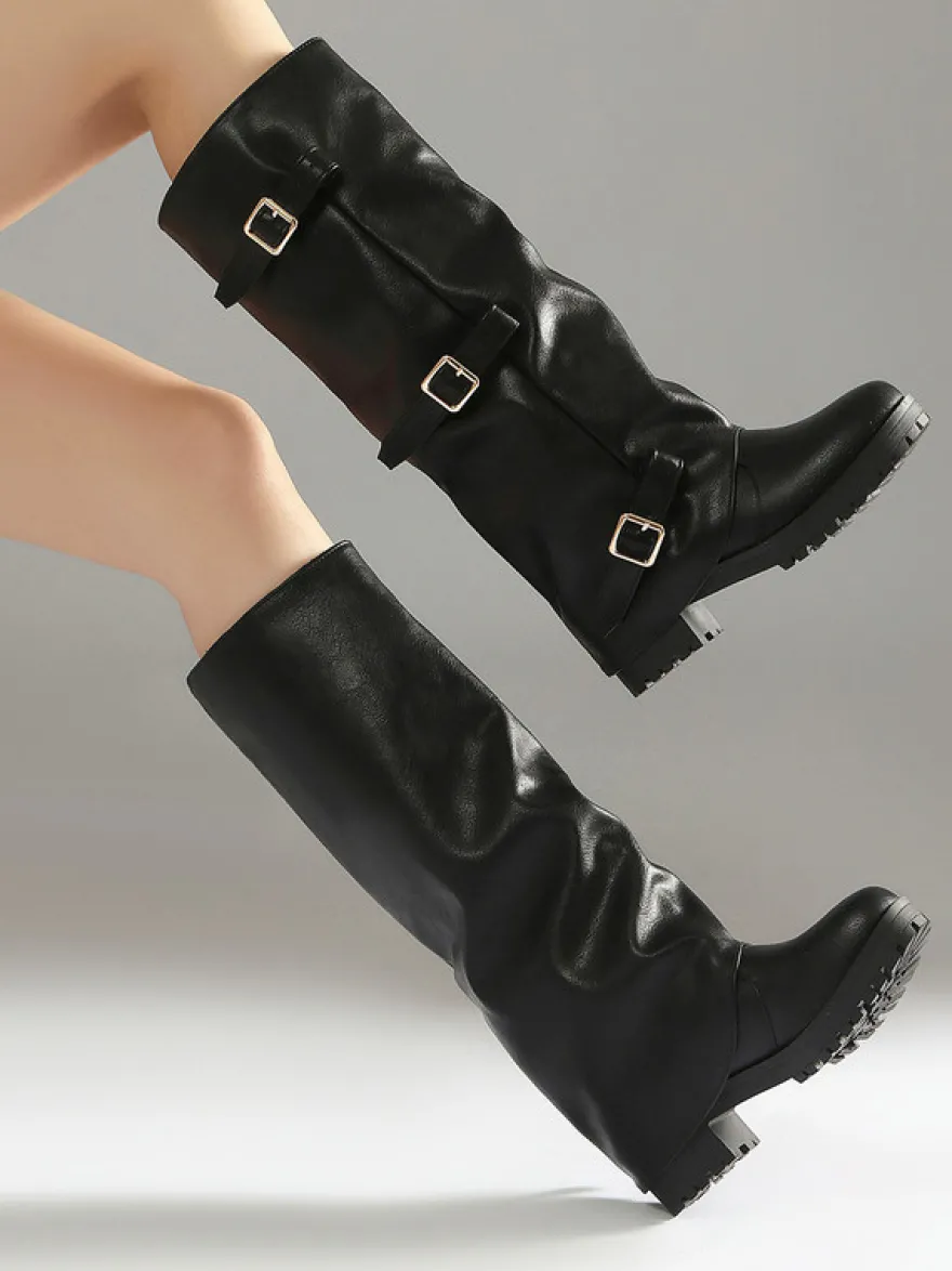 Bottes hautes noires pour femmes bout rond détails en boucle plates