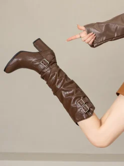 Bottes Lolita classiques à œillets noirs et bout rond en cuir PU Chaussures Lolita