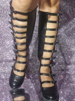 Bottes sandales noires à bout rond et boucle à lanières plates