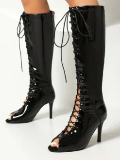 Bottes sandales noires à talons hauts bottes hautes à lacets et bout ouvert