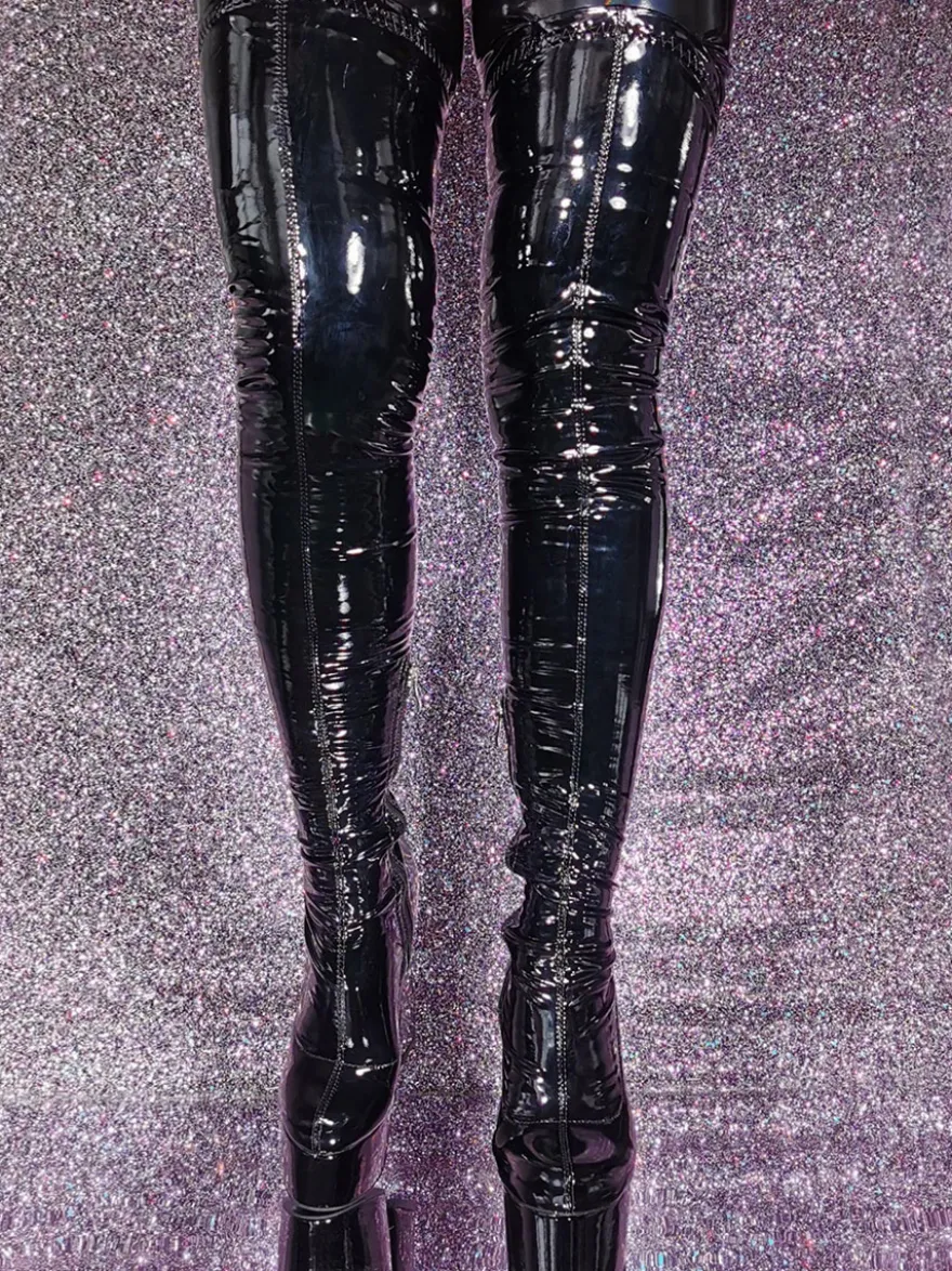 Bottes sexy au-dessus du genou à plateforme et à talons hauts