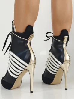 Bottines blanches à lacets et bout pointu pour femme
