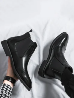 Bottines Chelsea à bout pointu et talon bas pour homme