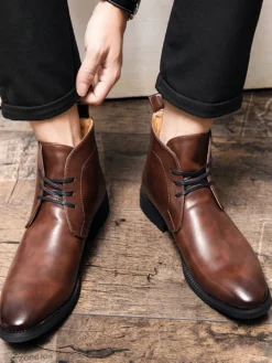 Bottines à lacets en cuir à bout pointu pour homme