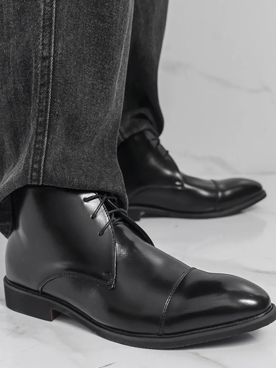 Bottines marron pour homme bout rond lacets style Chukka
