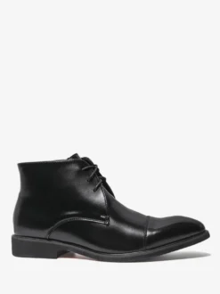 Bottines marron pour homme bout rond lacets style Chukka