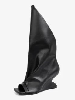 Bottines noires à bout ouvert et talon compensé