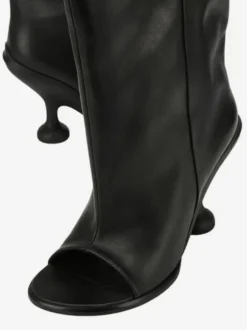 Bottines noires à bout ouvert et talons hauts pour femmes
