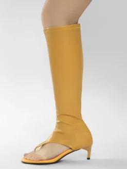 Bottines noires mi-mollet à bout ouvert et talon chaton style tong pour femmes