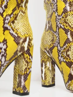 Bottines pour femmes bout pointu talon épais bottes au genou en cuir PU jaune