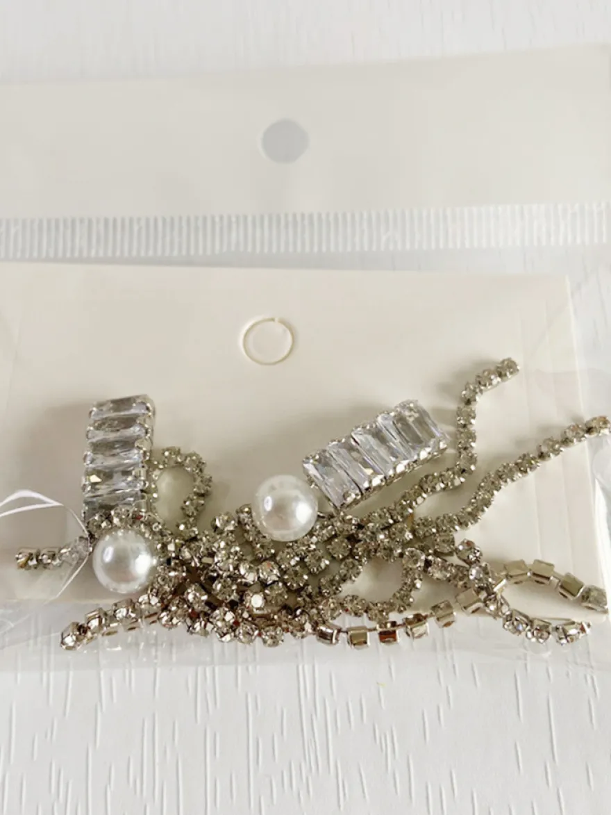 Boucles d'oreilles de mariage en métal et diamant Bijoux de mariage percés