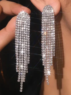 Boucles d'oreilles longues à pampilles et strass brillants pour femmes 2026