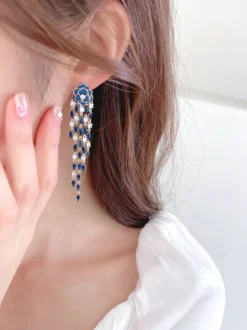 Boucles d'oreilles noires et rouges pour adultes style européen motif floral.