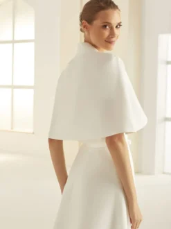 Capes de mariage en crêpe extensible demi-manches couvertures de mariée