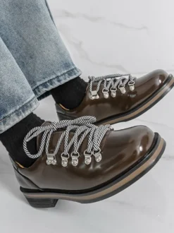 Chaussures décontractées marron pour hommes bout rond à lacets
