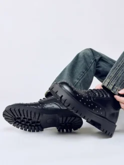 Chaussures décontractées noires à lacets pour hommes bout rond et perles