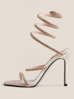 Chaussures de bal à talons hauts noires à bout ouvert et strass sandales à brides