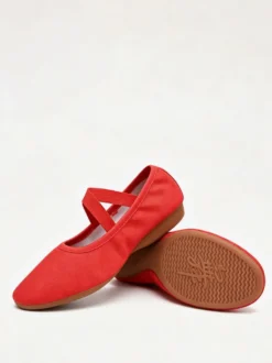 Chaussures de danse classique roses à bout rond et brides croisées