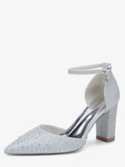 Chaussures de mariage blanches en satin et strass escarpins à bout pointu et talon épais
