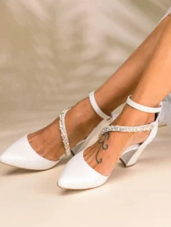 Chaussures de mariage Escarpins de mariée en cuir PU Chaînes à bout pointu