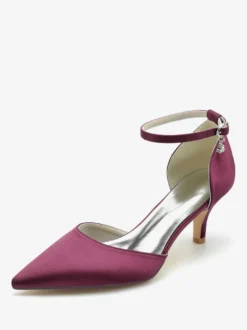 Chaussures de mariage Escarpins de mariée Soie et satin Bout pointu Strass