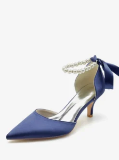 Chaussures de mariage Escarpins de mariée Soie et satin Bout pointu Perles